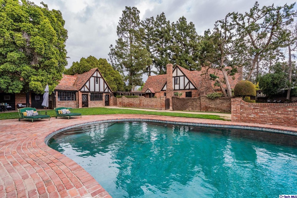 1705 Rancho Avenue Glendale, CA 91201 - Photo 51 of 53