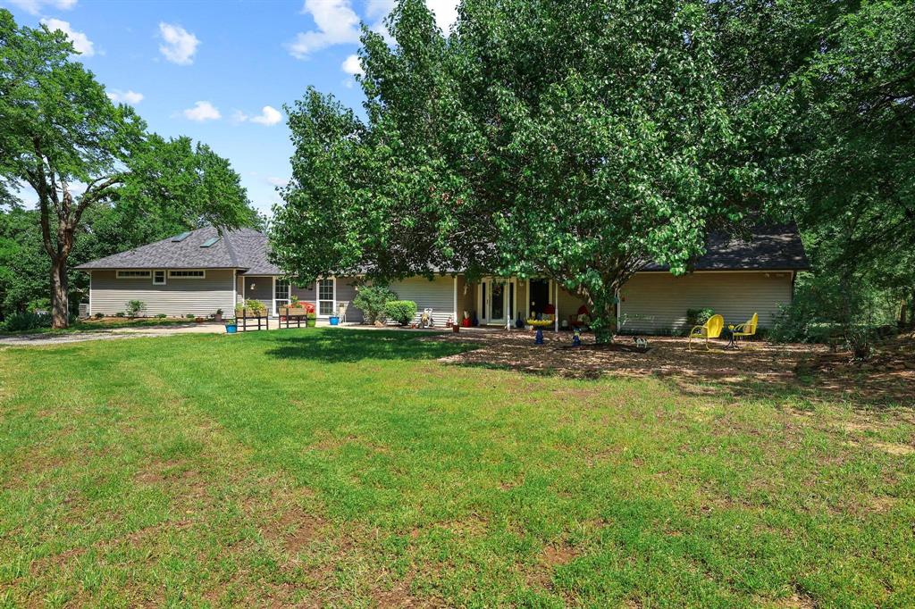 232 Magnus Road Denison, TX 75021 - Photo 15 of 40