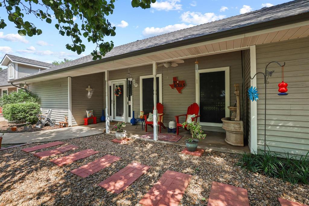 232 Magnus Road Denison, TX 75021 - Photo 18 of 40
