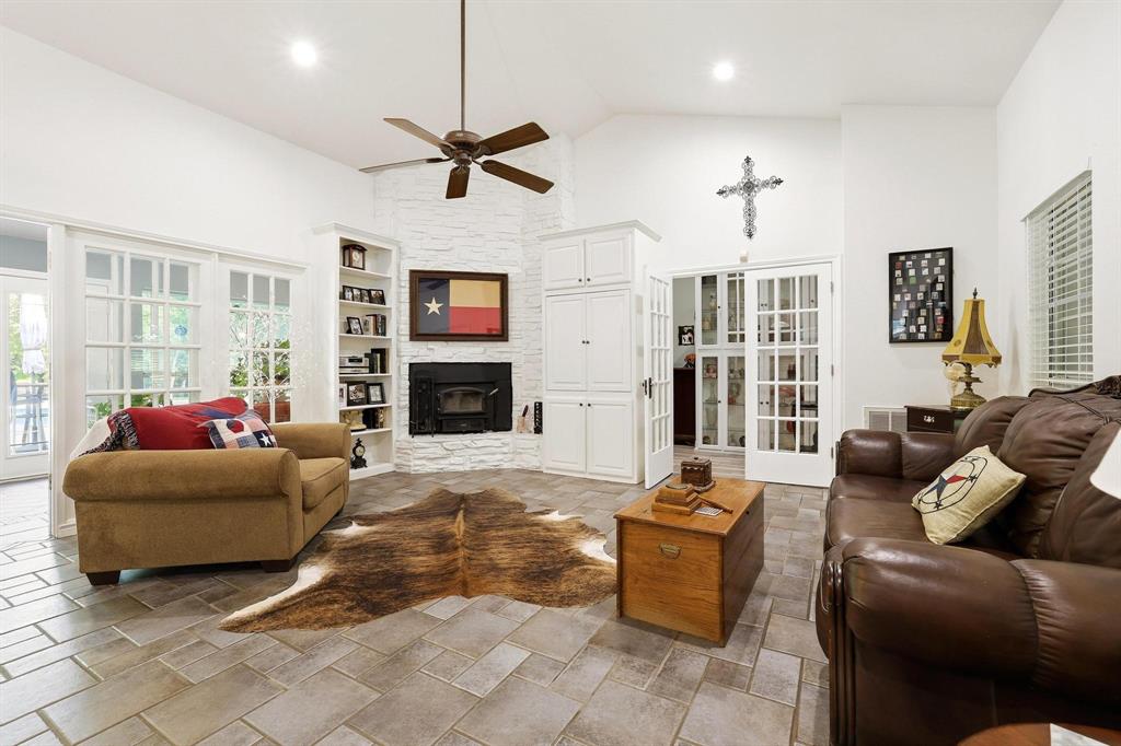 232 Magnus Road Denison, TX 75021 - Photo 21 of 40