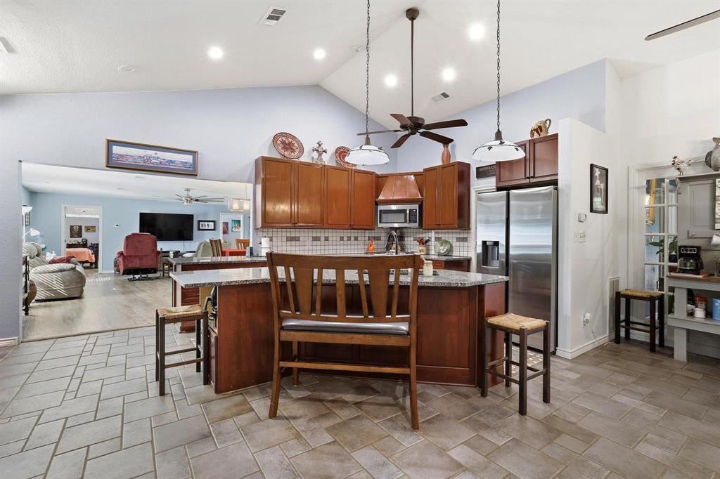 232 Magnus Road Denison, TX 75021 - Photo 24 of 40