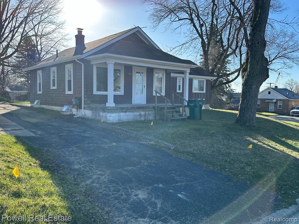 400 Broadway Street Pontiac, MI 48342 - Photo 2 of 24