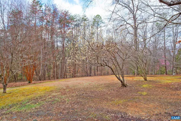 $450,000 | 3319 Angus Road, Barboursville, VA 22923