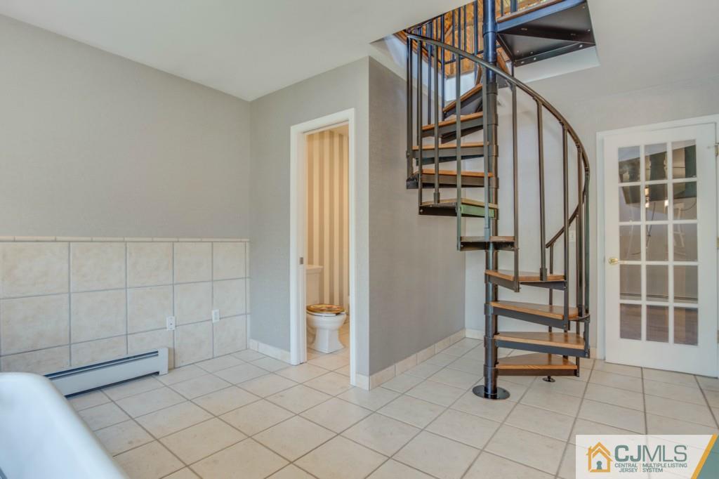 401 New Dover Road Colonia, NJ 07067 - Photo 11 of 23 Gallery Image 11