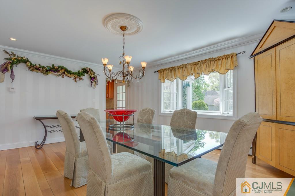 401 New Dover Road Colonia, NJ 07067 - Photo 4 of 23 Gallery Image 4