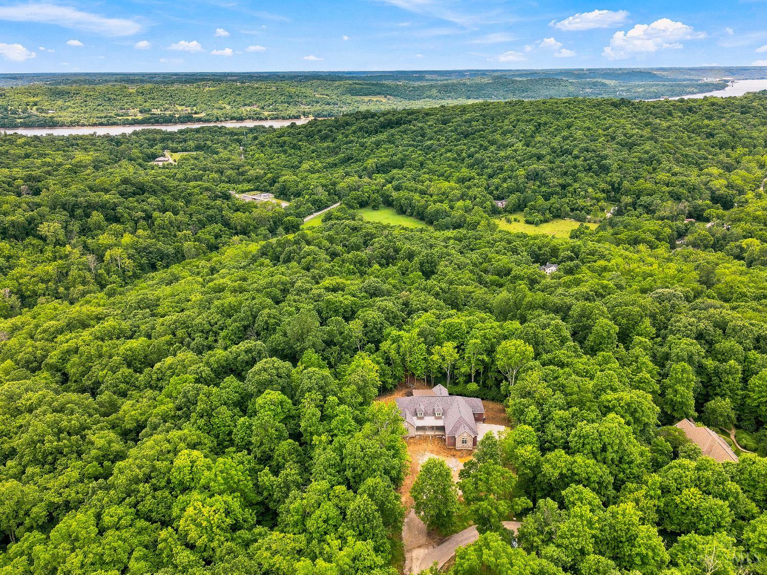 568 Locust Run Road Cincinnati, OH 45245 - Photo 17 of 65