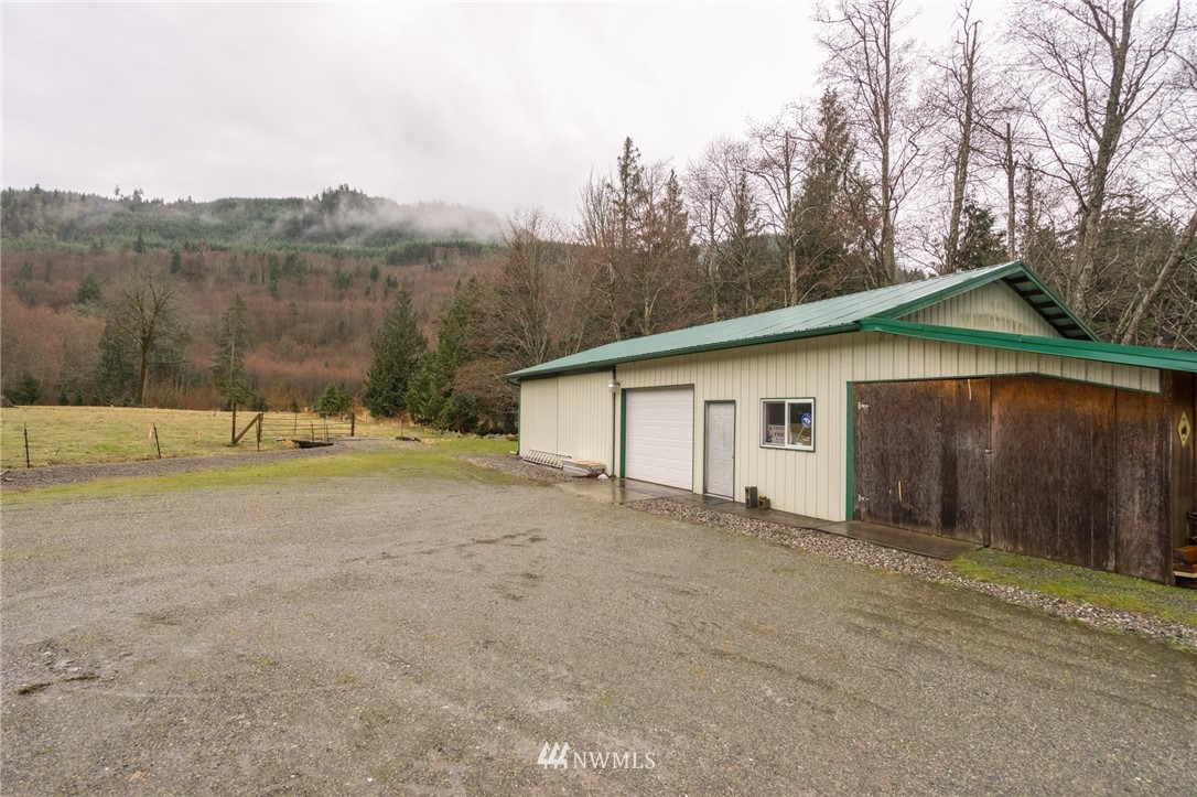 1045 Old Samish Road Bellingham, WA 98229 - Photo 11 of 25 Gallery Image 11