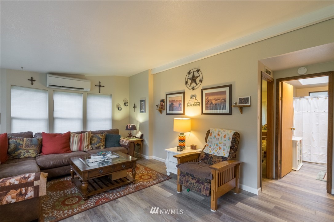 1045 Old Samish Road Bellingham, WA 98229 - Photo 14 of 25 Gallery Image 14