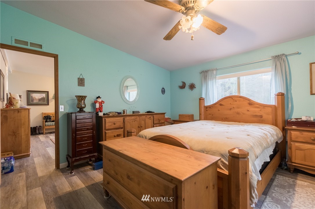 1045 Old Samish Road Bellingham, WA 98229 - Photo 22 of 25 Gallery Image 22