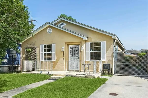 $249,000 | 2231 Dreux Avenue, New Orleans, LA 70122