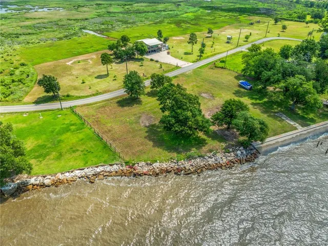 $200,000 | 381 Miguel Street, Lake Charles, LA 70607