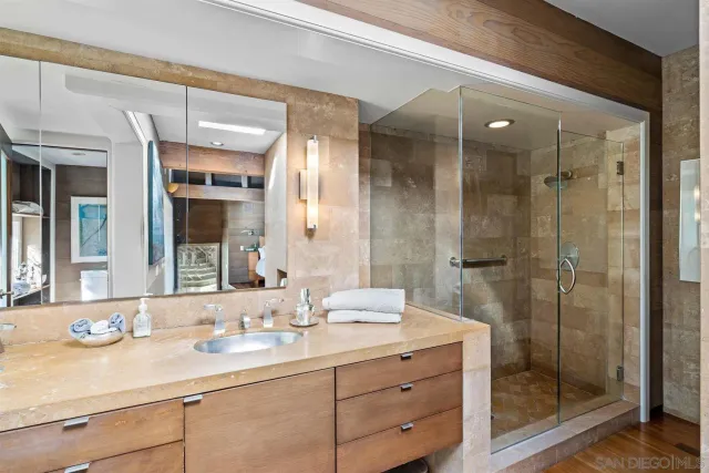 $4,188,000 | 13027 Via Latina, Del Mar, CA 92014