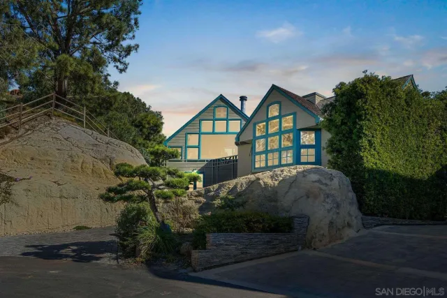 $4,188,000 | 13027 Via Latina, Del Mar, CA 92014