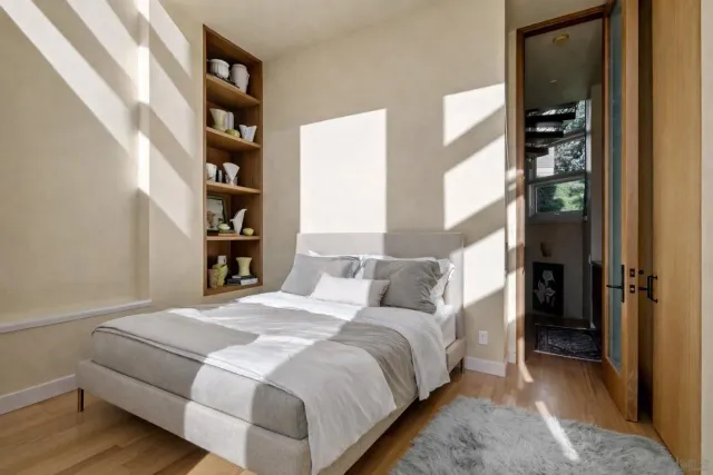 $4,188,000 | 13027 Via Latina, Del Mar, CA 92014