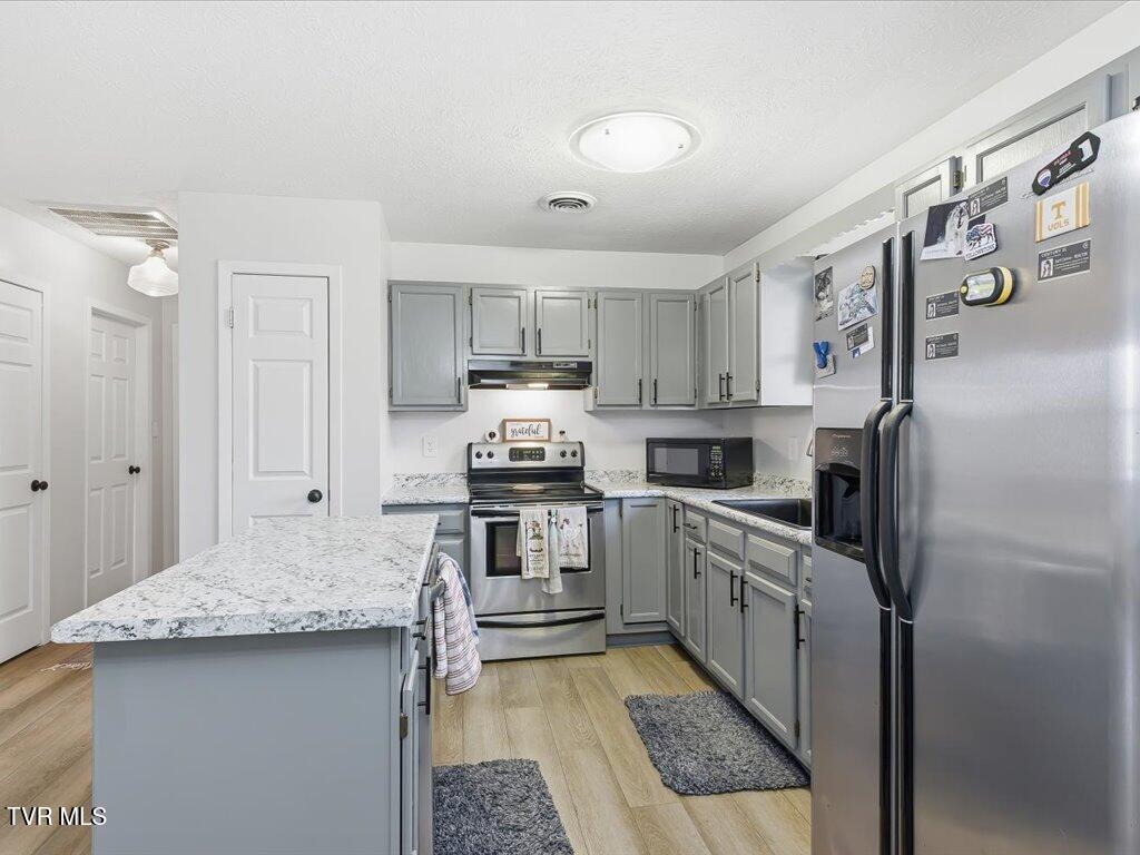 1663 Meadow Spring Drive Jefferson City, TN 37760 - Photo 7 of 33 1663 Meadow Spring Dr - 7