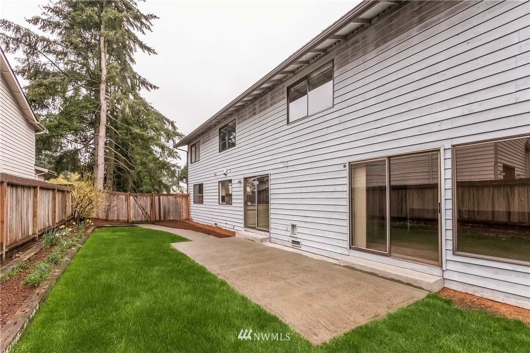 16241 Southeast 176th Place Renton, WA 98058 - Photo 12 of 16 Gallery Image 12
