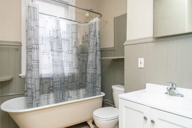 $419,900 | 10-12 South 16th Avenue East, Duluth, MN 55812