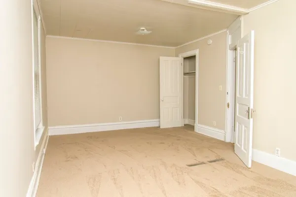 $399,900 | 10-12 South 16th Avenue East, Duluth, MN 55812