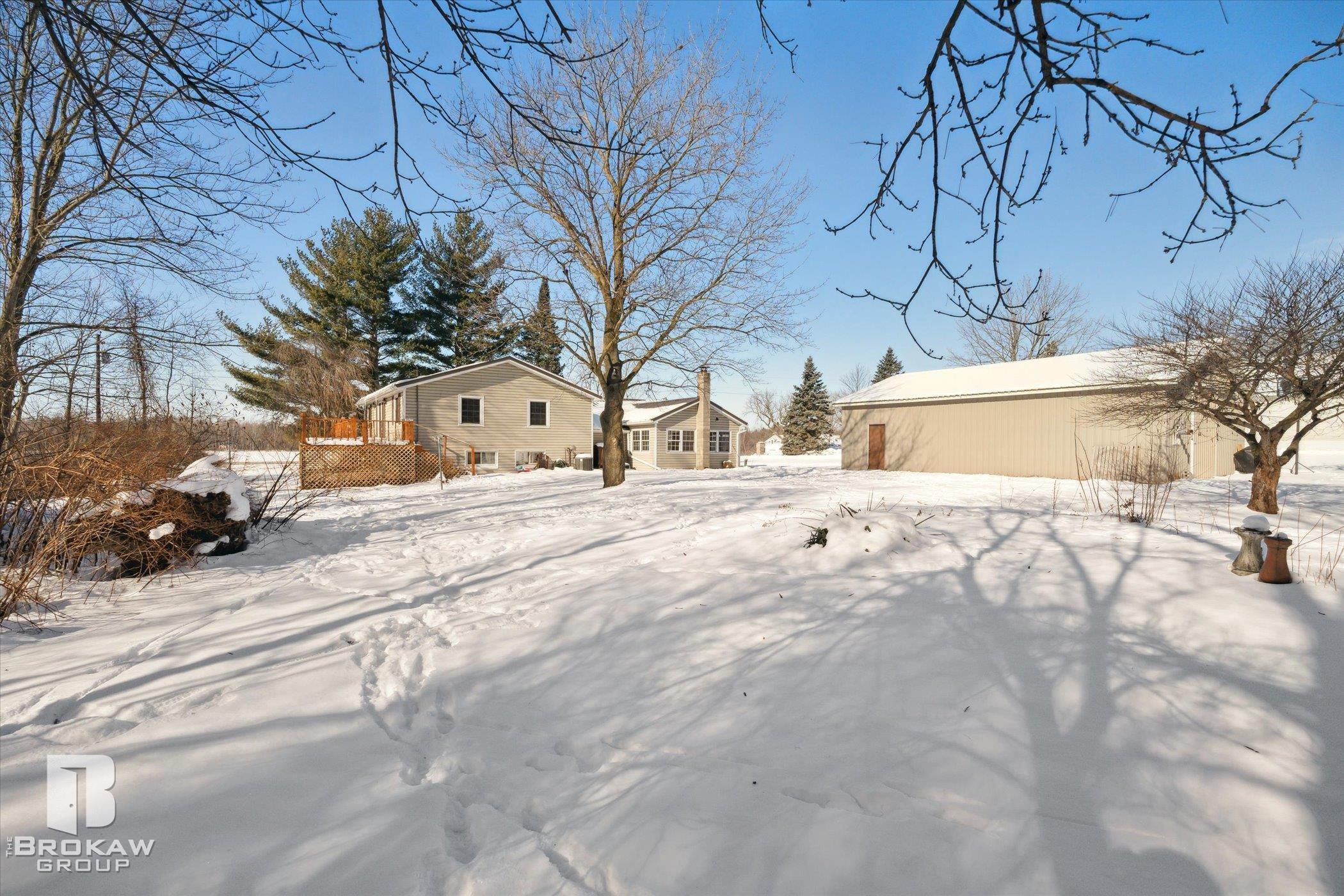 7149 Sheridan Road Millington, MI 48746 - Photo 35 of 40 50100943-34.JPG