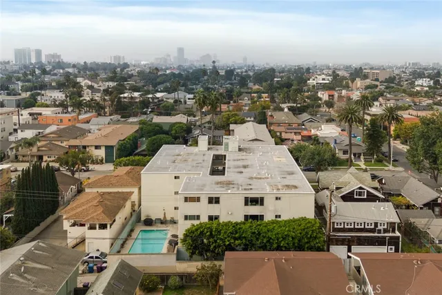 $649,000 | 334 Gladys Avenue, Unit 305, Long Beach, CA 90814