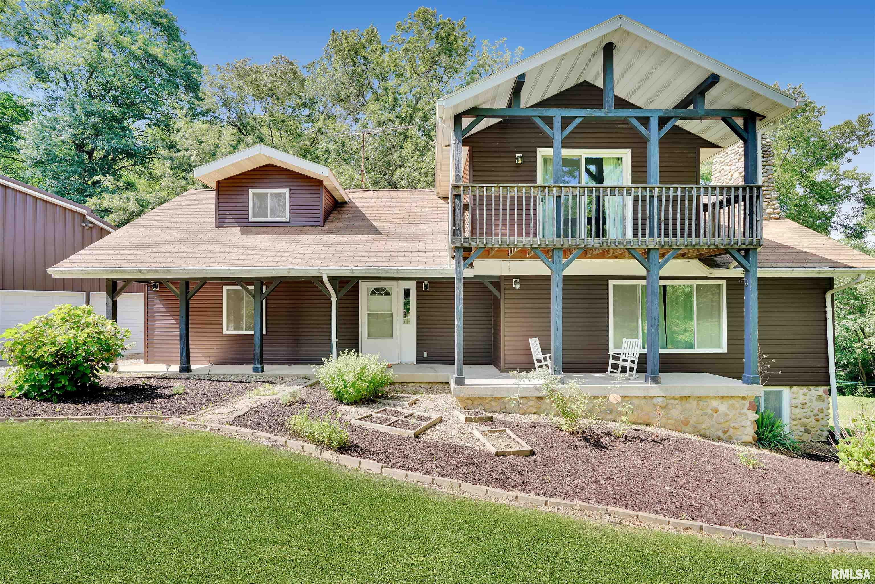 21210 Silver Creek Road Farmington, IL 61531 - Photo 1 of 62 Gallery Image 1