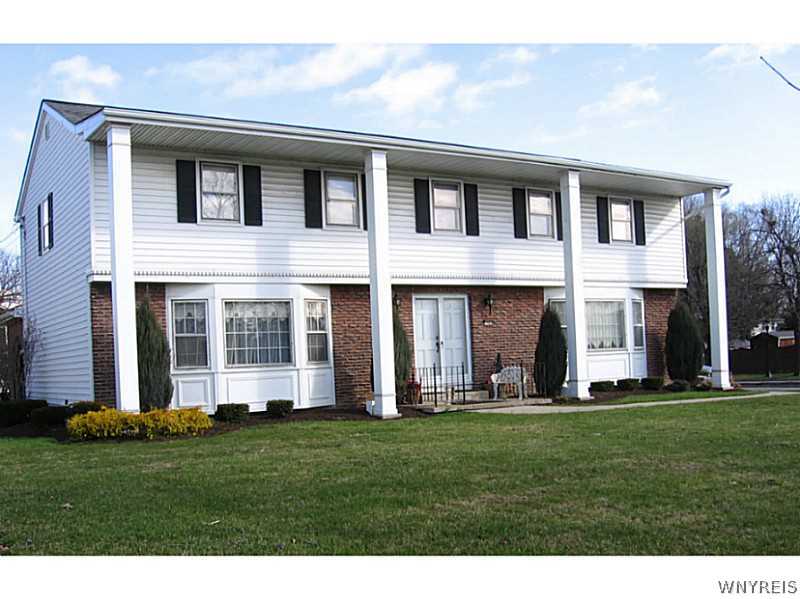 4 Foxpoint Road Amherst, NY 14221 - Photo 1 of 1 Exterior Front. Welcome Home to 4 Foxpoint