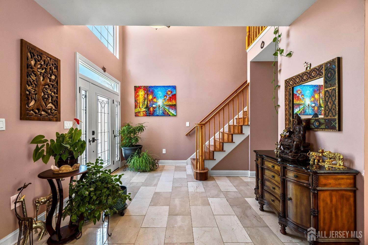 9 Yorktown Road Monmouth Junction, NJ 08852 - Photo 3 of 55 Gallery Image 3