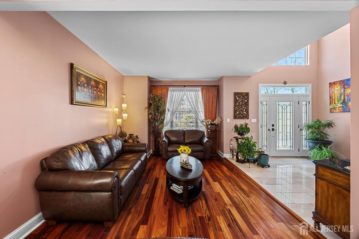 9 Yorktown Road Monmouth Junction, NJ 08852 - Photo 5 of 55 Gallery Image 5