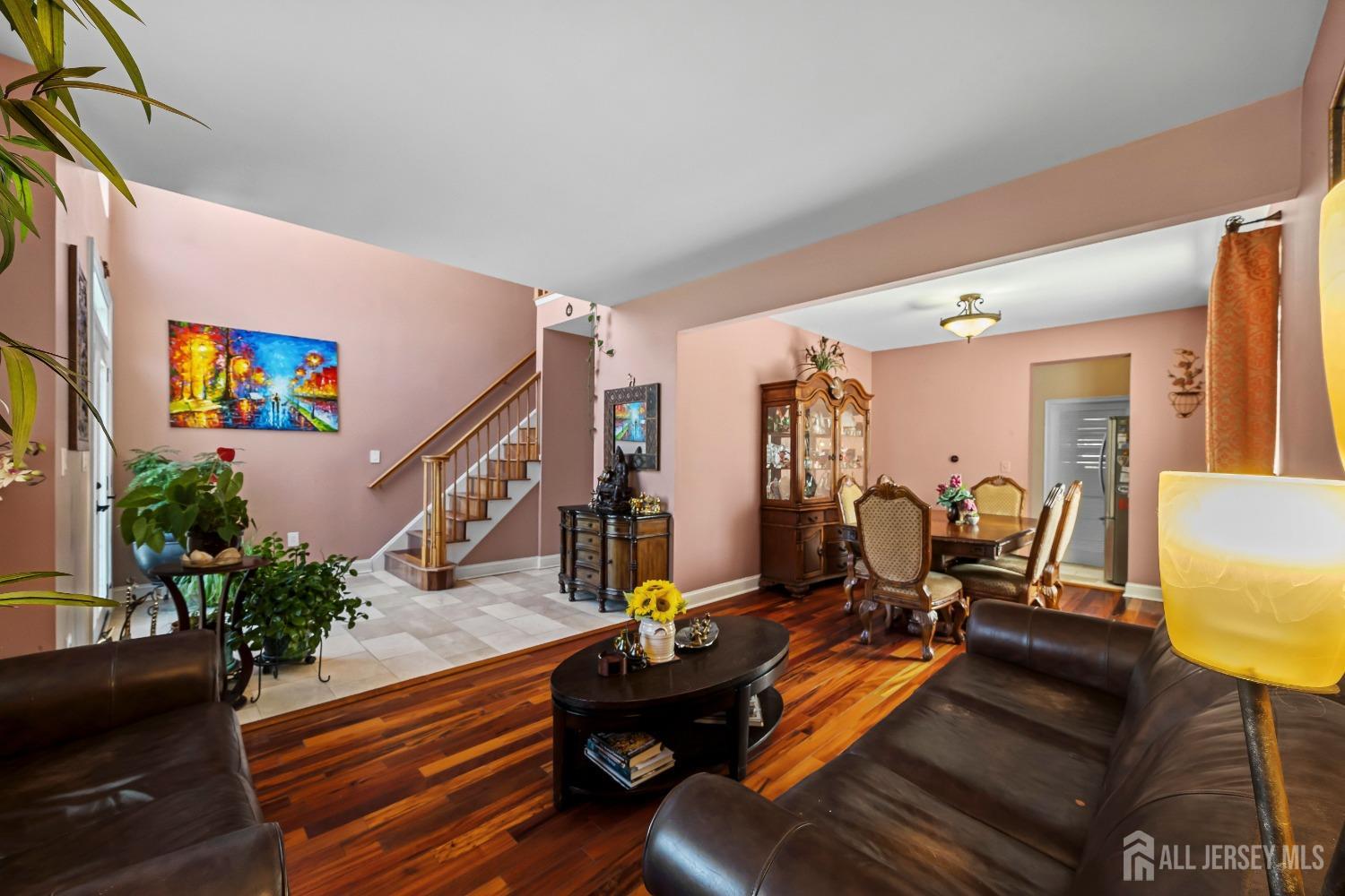 9 Yorktown Road Monmouth Junction, NJ 08852 - Photo 6 of 55 Gallery Image 6