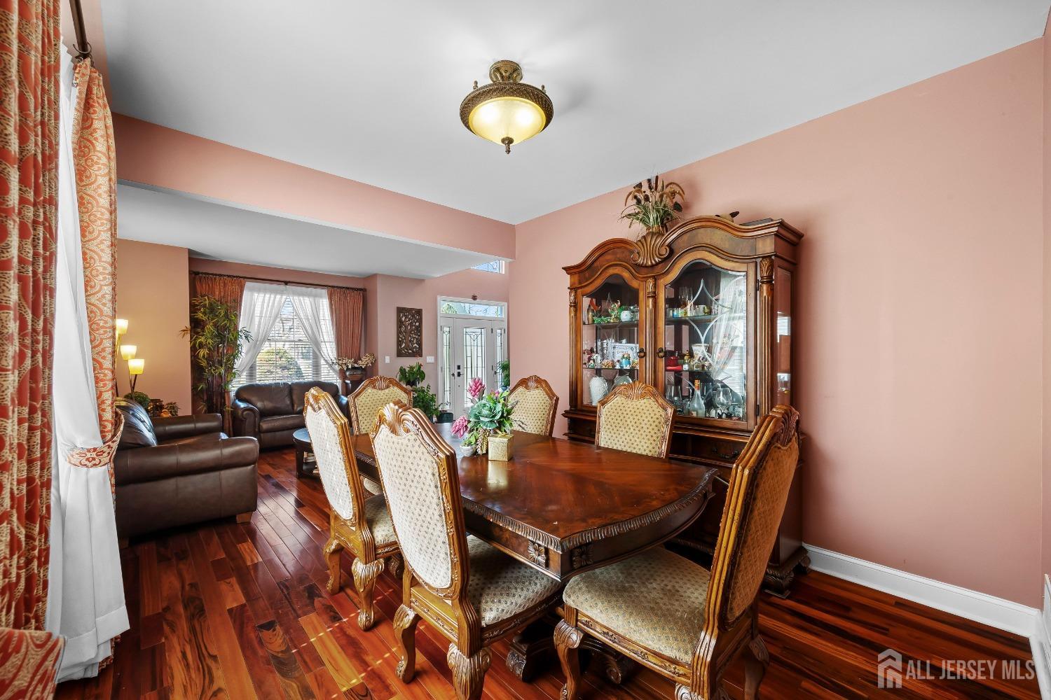9 Yorktown Road Monmouth Junction, NJ 08852 - Photo 7 of 55 Gallery Image 7