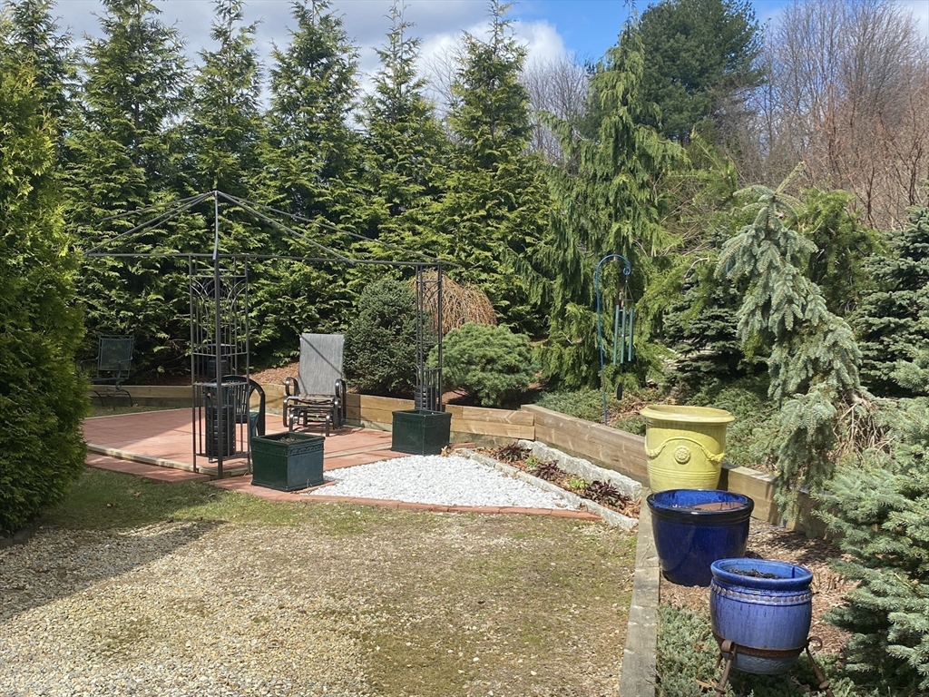 297 Providence Road Grafton, MA 01560 - Photo 11 of 38