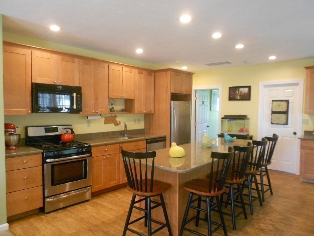 297 Providence Road Grafton, MA 01560 - Photo 18 of 38