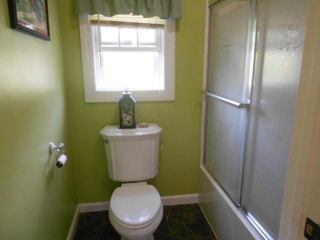 297 Providence Road Grafton, MA 01560 - Photo 22 of 38