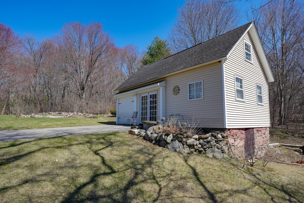 297 Providence Road Grafton, MA 01560 - Photo 26 of 38