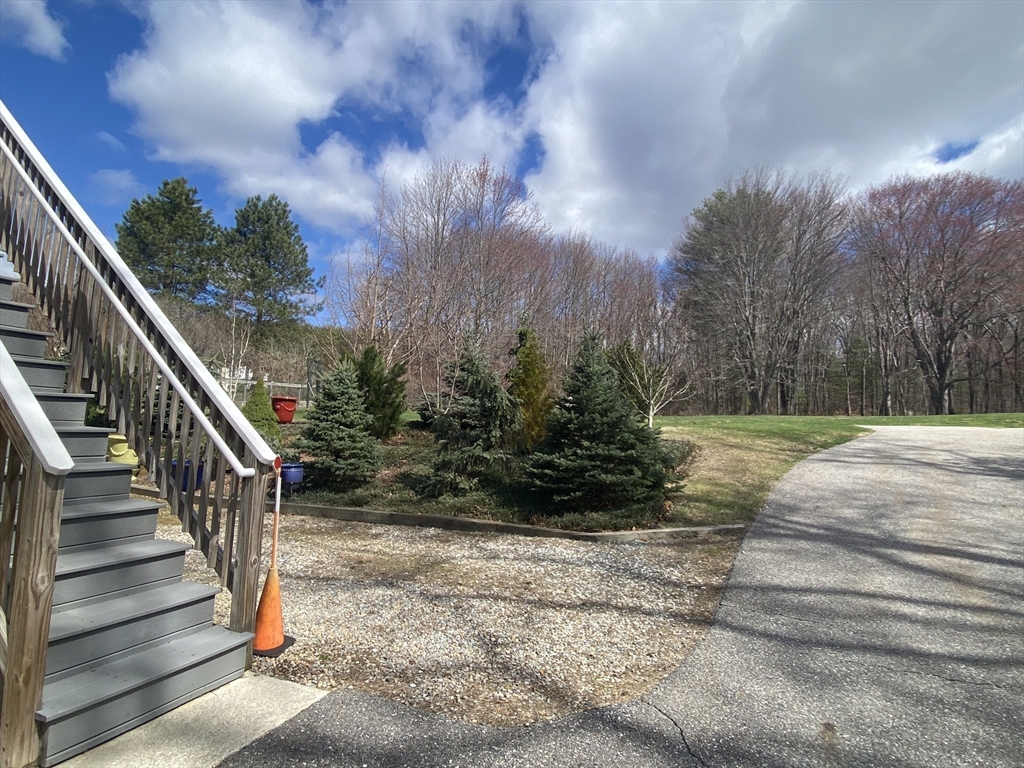 297 Providence Road Grafton, MA 01560 - Photo 6 of 38