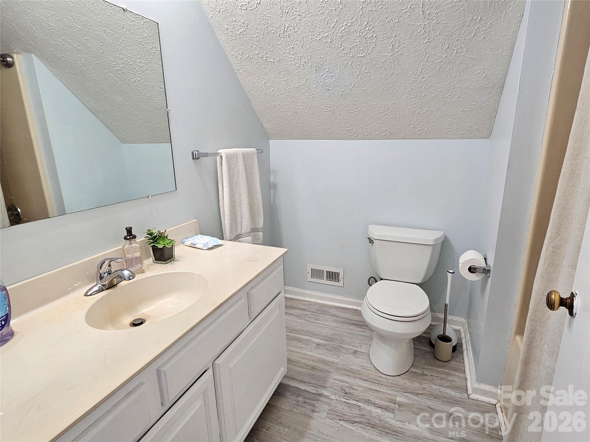 3459 Ridgewood Drive Morganton, NC 28655 - Photo 13 of 30
