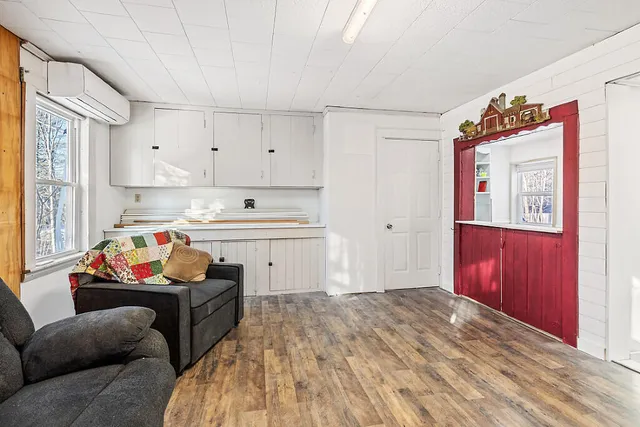 $379,000 | 1097 Main Street, Readfield, ME 04355