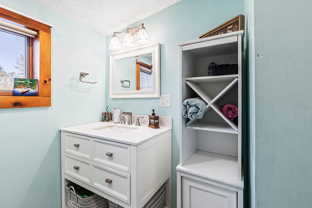 1097 Main Street Readfield, ME 04355 - Photo 44 of 55 37_BP5A0414_DxO_mls