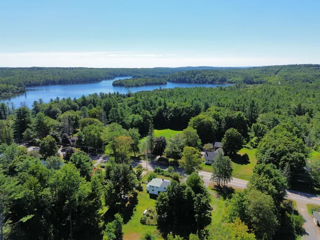 $379,000 | 1097 Main Street, Readfield, ME 04355