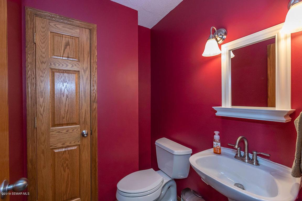 5933 26th Avenue Northwest Rochester, MN 55901 - Photo 12 of 24