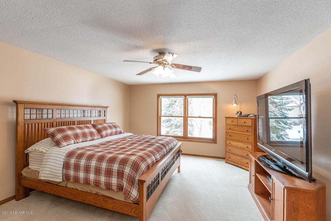 5933 26th Avenue Northwest Rochester, MN 55901 - Photo 14 of 24