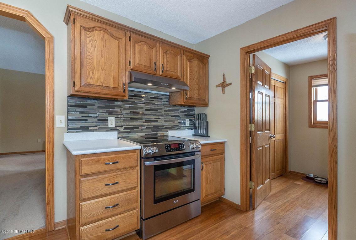 5933 26th Avenue Northwest Rochester, MN 55901 - Photo 4 of 24