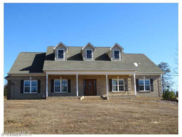 1043 Virginia Farm Road King, NC 27021 - Photo 1 of 16 Exterior Front.