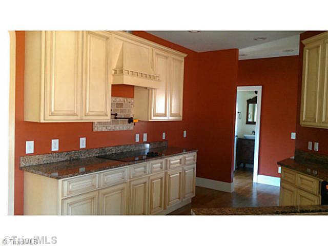 1043 Virginia Farm Road King, NC 27021 - Photo 4 of 16 Kitchen.