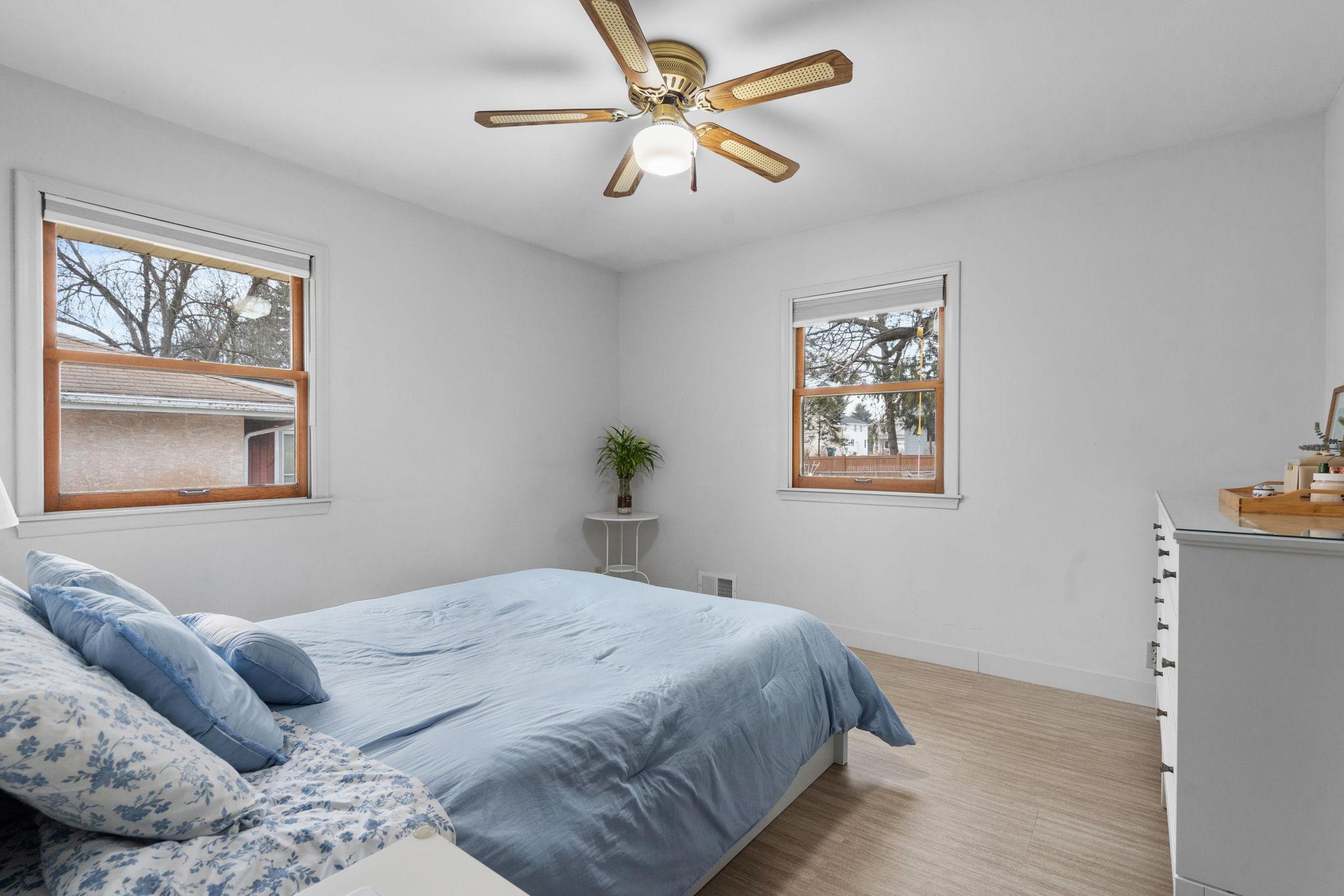 219 Demar Avenue Shoreview, MN 55126 - Photo 19 of 45