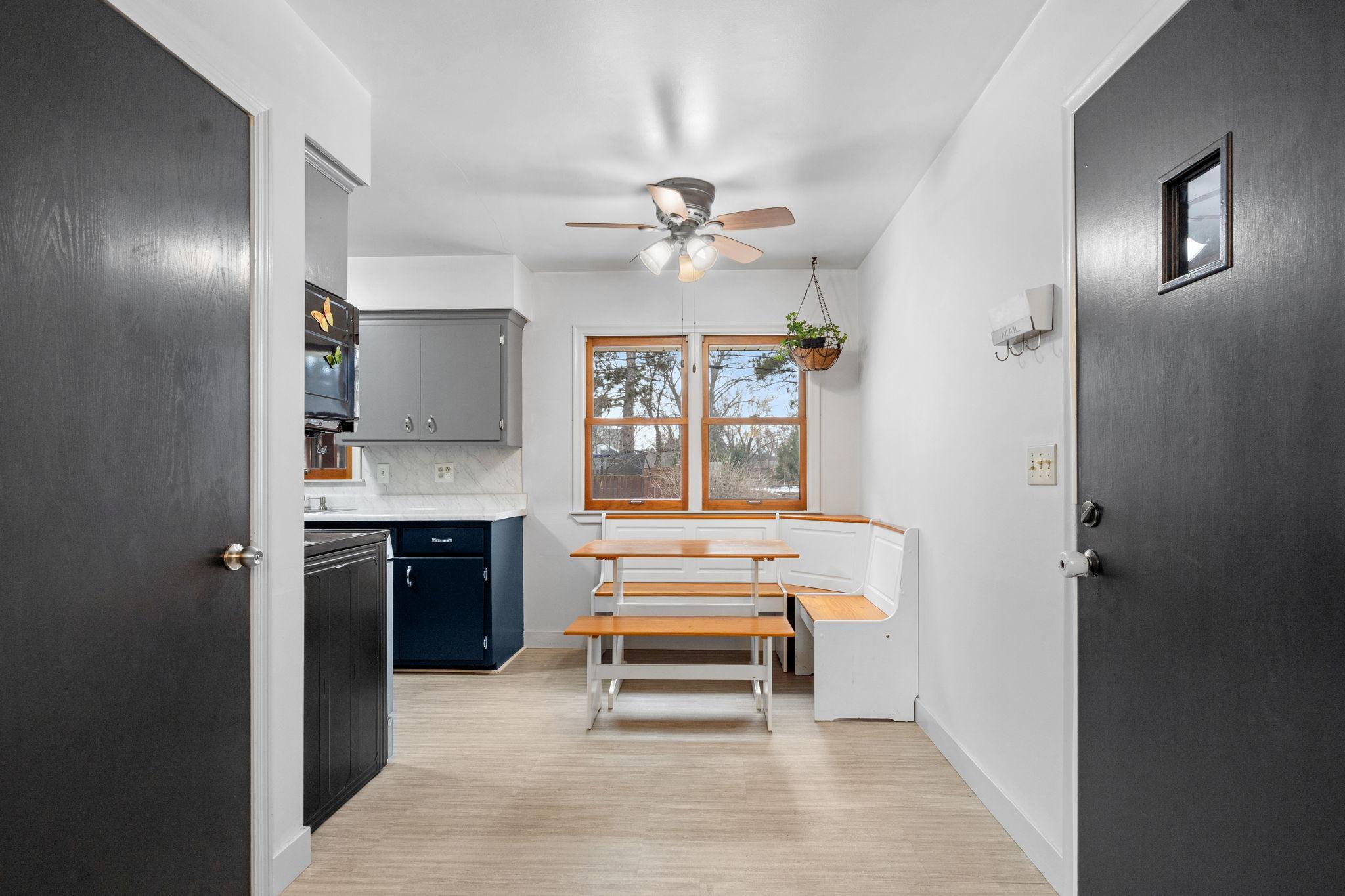 219 Demar Avenue Shoreview, MN 55126 - Photo 8 of 45