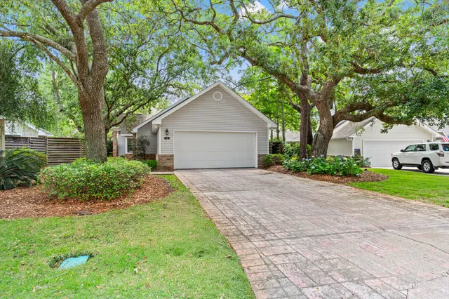 $886,900 | 1224 Deerwood Drive, Miramar Beach, FL 32550