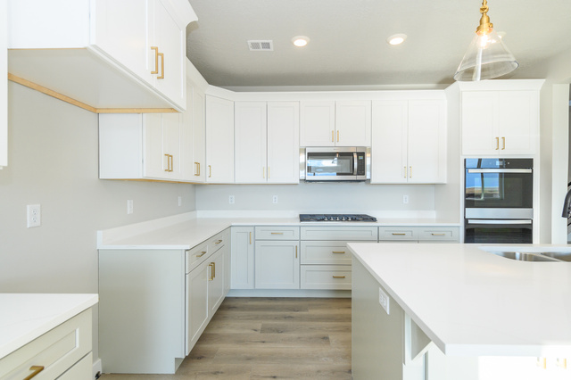 1575 South 960 West, Unit 155 Provo, UT 84601 - Photo 6 of 26