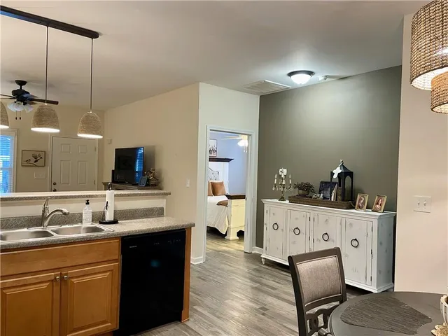 $289,000 | 150 Old Mill Road, Unit 329, Cartersville, GA 30120