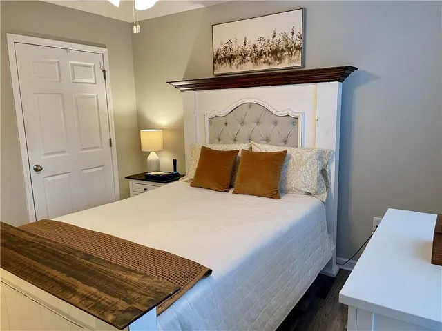 $289,000 | 150 Old Mill Road, Unit 329, Cartersville, GA 30120